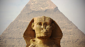 Media Name: commerce_and_trade_in_egypt.jpg