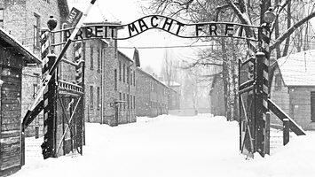 Media Name: confronting_anti-semitism_in_poland.jpg