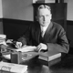 Media Name: 300px-1913_arthur_deerin_call_americanpeacesociety_lc.png