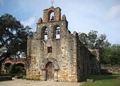 Media Name: mission_espada_chapel1.jpg