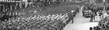 Media Name: bundesarchiv_bild_183-2004-0312-503_nurnberg_reichsparteitag_marsch_der_wehrmacht.jpg