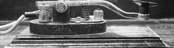 Media Name: samuel_morse_and_the_magnetic_telegraph.jpg